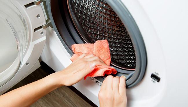 how-to-clean-a-front-loading-washing-machine-review.jpeg